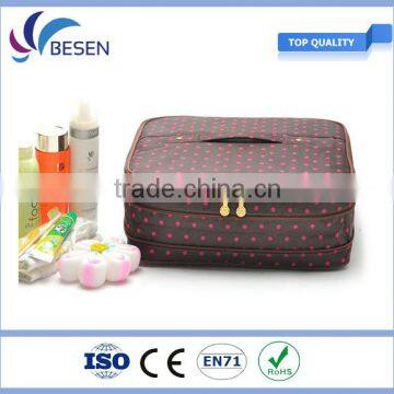 Outdoor travel received bag with dots