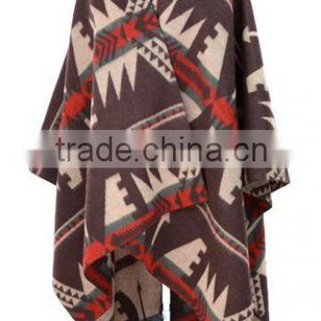 15PKCP02 latest Lady's fashion geometric print woven winteracrylic poncho