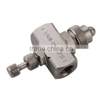 Atomizing nozzle