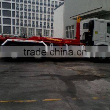 Sinotruk HOWO 8x4 Hook lift garbage truck for sale