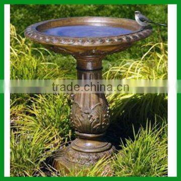 FO-2067-2 rusted birdbath with polyresin material