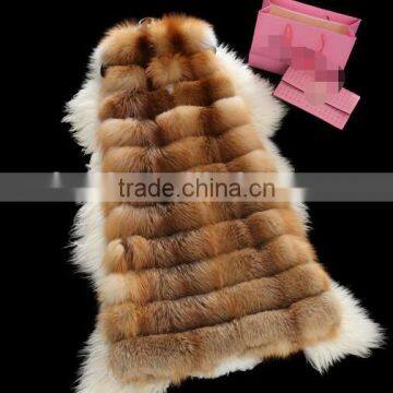 CN-R-52 2016 Winter Real Fur Vest Canadian Silver Fox Fur Vest for Luxlury Women photo-3