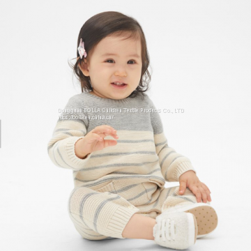 100% Super Soft Organic Cotton Jersey Baby Jumpsuit, Children's Cotton Pajamas in Stock photo-2