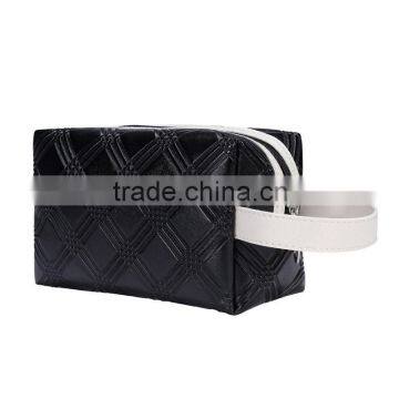 Large Capacity Pillow Type Cosmetic Bags Clear Plastic Cosmetic Bags photo-3