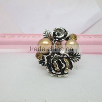 flower pearl gold ring designs