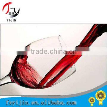 red wine glass / red wine stemware