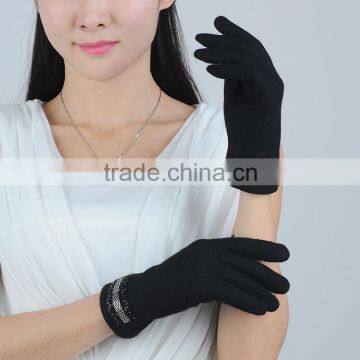 Black Colored Paillette Decorated Women Wool Gloves Made With Your Comfort in Mind photo-6
