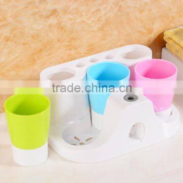N167 Factory Price Automatic Toothpaste Dispenser & Toothbrush Holder,accept Sample