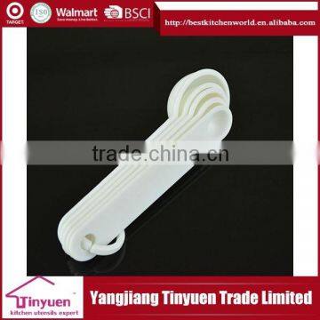 The Newest Unique Designed Silicone Baby Spoon Plastic Powder Measuring Spoon