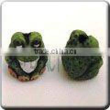 Ceramic small animal shape bead - Cute little Green Frog