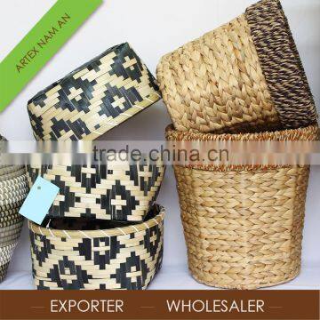 Vietnam seagrass and water hyacinth planter pot / Handmade Flower pot at BEST price