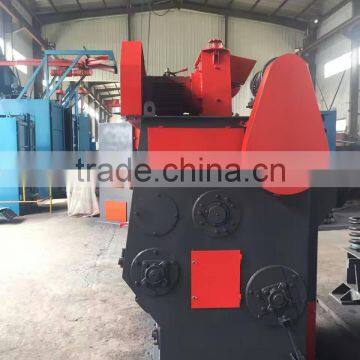Simple operation Q32 tumblast rubber crawler shot blasting machine