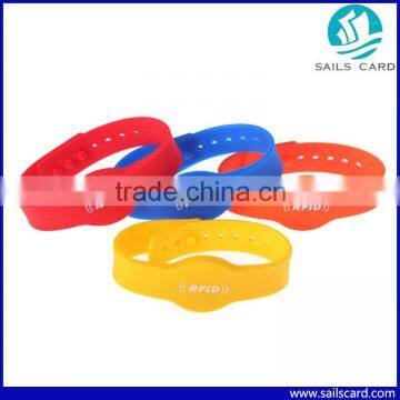 2015 Silicone Rifd Smart Wristband/Smart RFID Tags