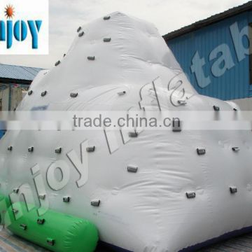 2016 Sunjoy hot sale inflatable iceberg water toy