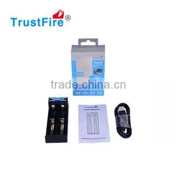 trustfire TR-016 usb battery charger CE,ROHS certificado usb wall charger 1a