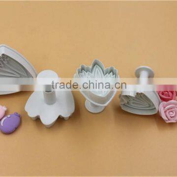 4pcs beautiful flower shape cookie cutter plunger cutter