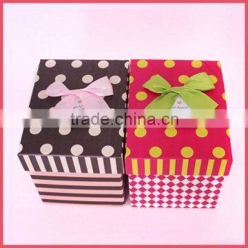 Wholesales Small mini gift boxes cardboard packaging with bow