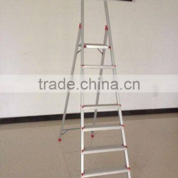 Lightweight aluminium 7 step foldable ladder