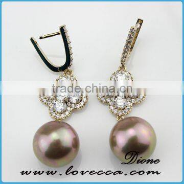 New Products korea earrings hot sell design	,crystal lady earring for decor