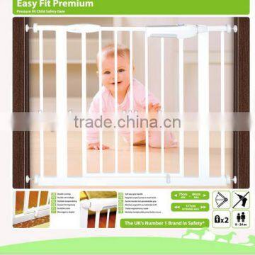 New Children's safety door good quantity Pet safety door stairs fence