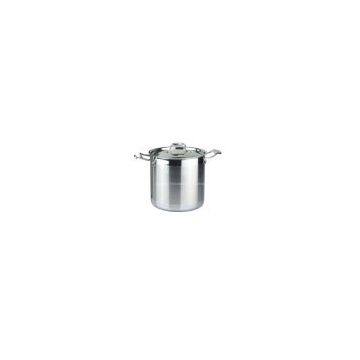 stock pot with stainless steel cast handle