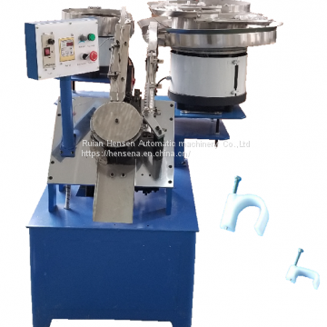 Automatic cable clip assembly machine