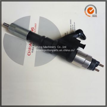 Injector Komatsu 105118-4110 6D95 KOMATSU Part catalog