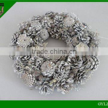 Indoor natural material handmade pine cone wreaths