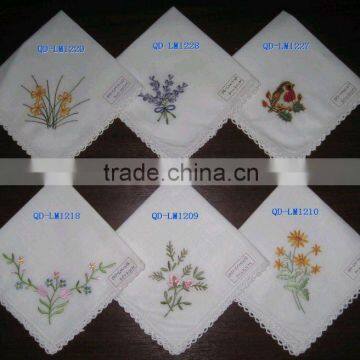 China Manufacturer Embroidered Handkerchief