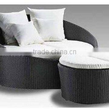 Wicker Outdoor Sofa Round Sunbed with foot stool FCO-011