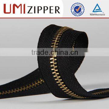 Guangzhou 5 Zipper With Zip Puller Gold Long Chain Metal Zip photo-3