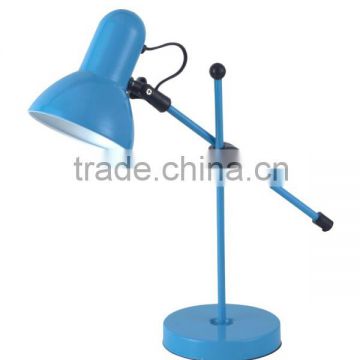 2016 Europe School Use Cheap Plastic LED Table Lamp