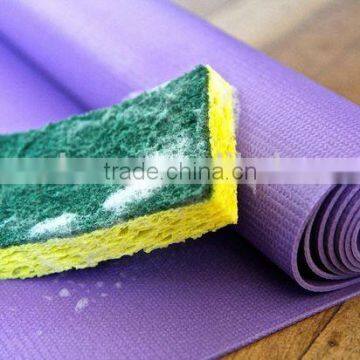 CLEAN YOUR YOGA MAT