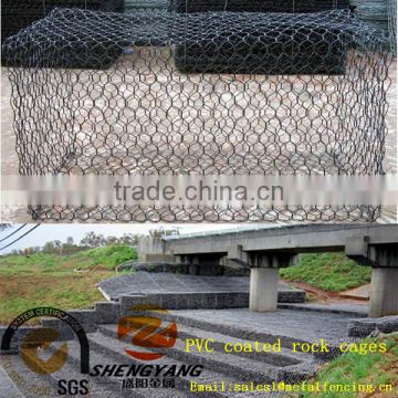 Solid foundation woven wire mesh cages save earth stop flood steel gabion stone cages PVC coated anti corrosion rock cages