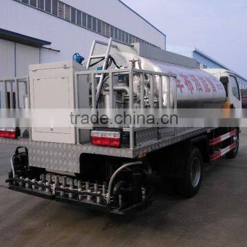 Dongfeng Mini 4000liters Asphalt Distribution Truck for Sale photo-4