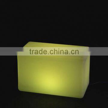 Remote Control RGBW Color Change Illuminated Led Long Cube photo-2