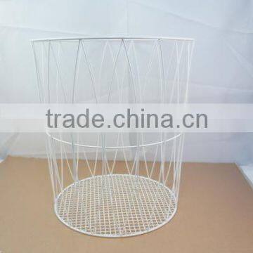 Round Wire Laundry Basket, Arc Pattern