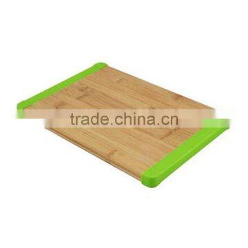 Customized bamboo cutting board , silicone chopping blocks type chopping board