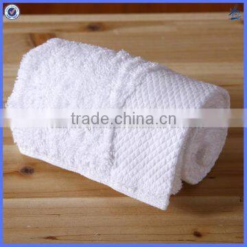 Best sale 5 star hotel bulk white cheap face towels in 16s