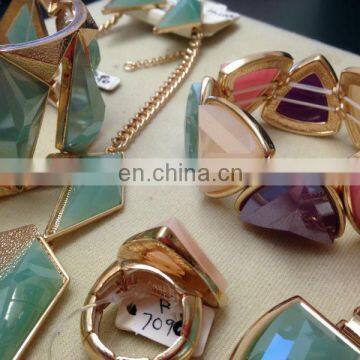 China Supplier for Fashion Jewelry and Accessories From Yiwu