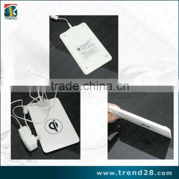 groundbreaking wireless charging standard high efficiency charger with 500mA~700mA current output for mobile phone                        
                                                Quality Choice