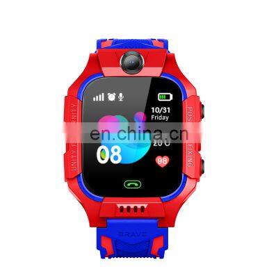 YQT fashion reloj smart android ios SOS watch kids IP67 waterproof child phone watch