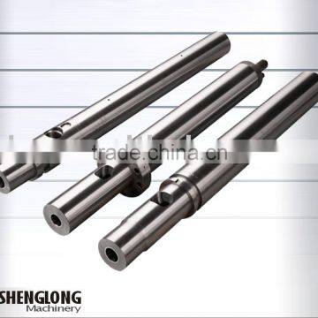 Injection machine screw and barrel