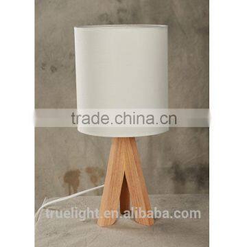 Hot Saled Wooden E27*1 Table Lamp, Fabric /cloth Small Desk Light photo-5