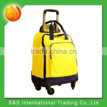 2015 new design fashionable trolley travel bag on wheels