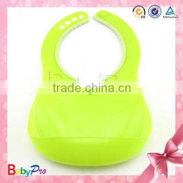 2014 Hot Sale Plain Silicone Baby Bibs Crochet Baby Bib