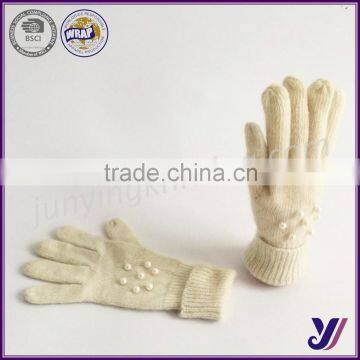 Fashion Cheap winter knit gloves (accept the design draft)