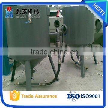 Industrial equipment sand blasting pot, rust remover machine