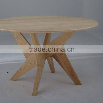 round Solid wood table