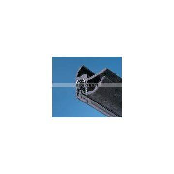 Rubber seal for automotive door and window